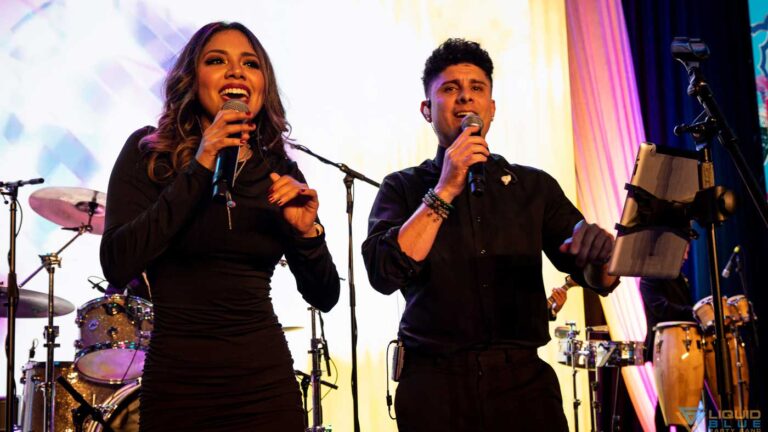 Liquid Blue Band with Hada and JP on Vocals