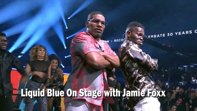 Liquid Blue Performing on Stage with Actor Jamie Foxx