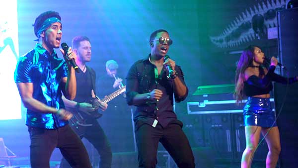 Shades of Blue Live Band for San Diego Wedding Receptions